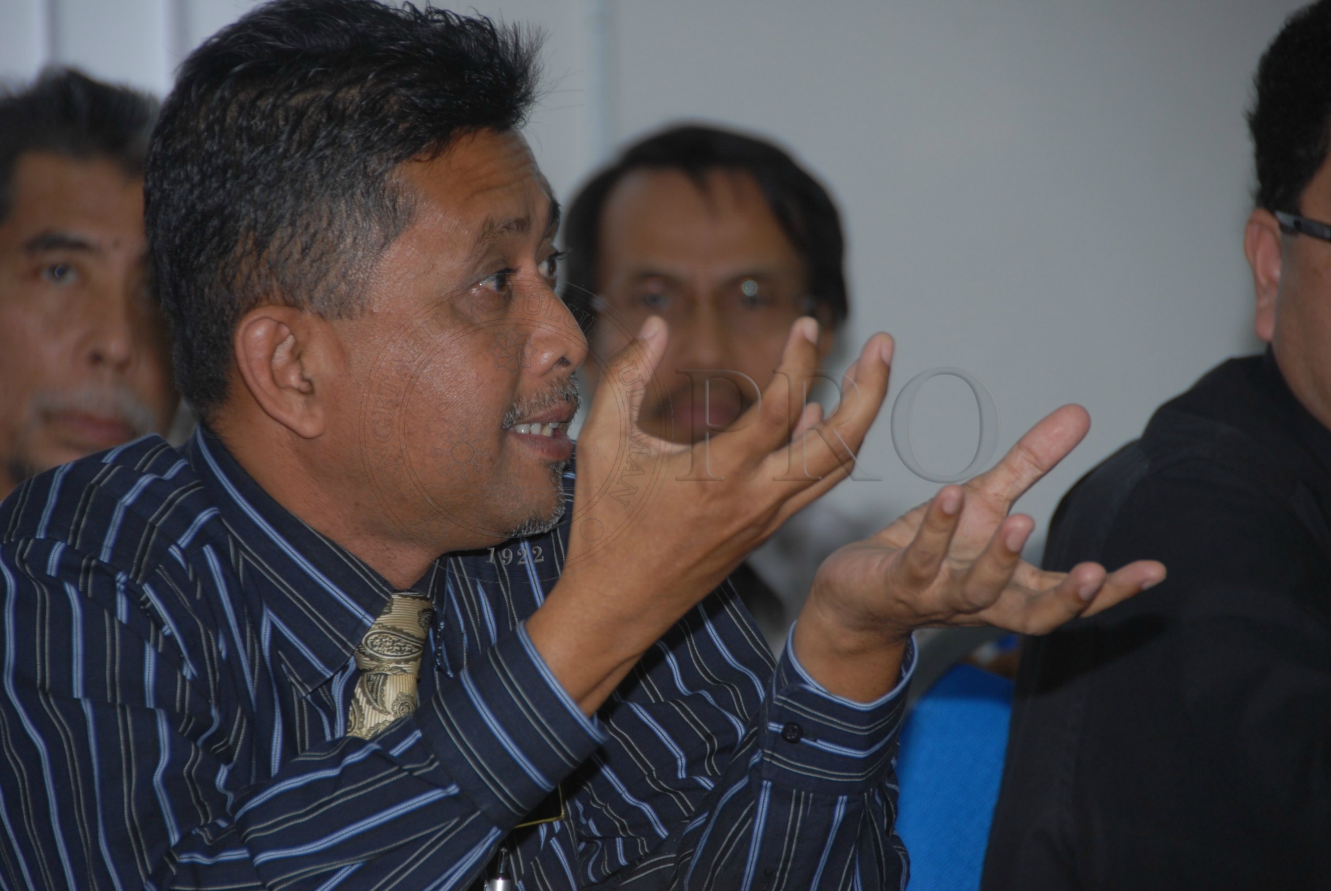 PRO 14 01 SEKOLAH FBA 8124